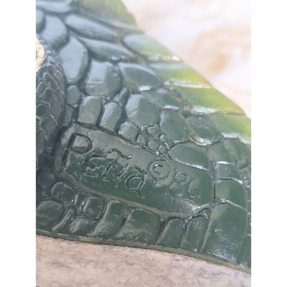 Windstone Editions Adult Dragon by M. Peña ©1986 – North Hollywood Green - Picture 5 of 9